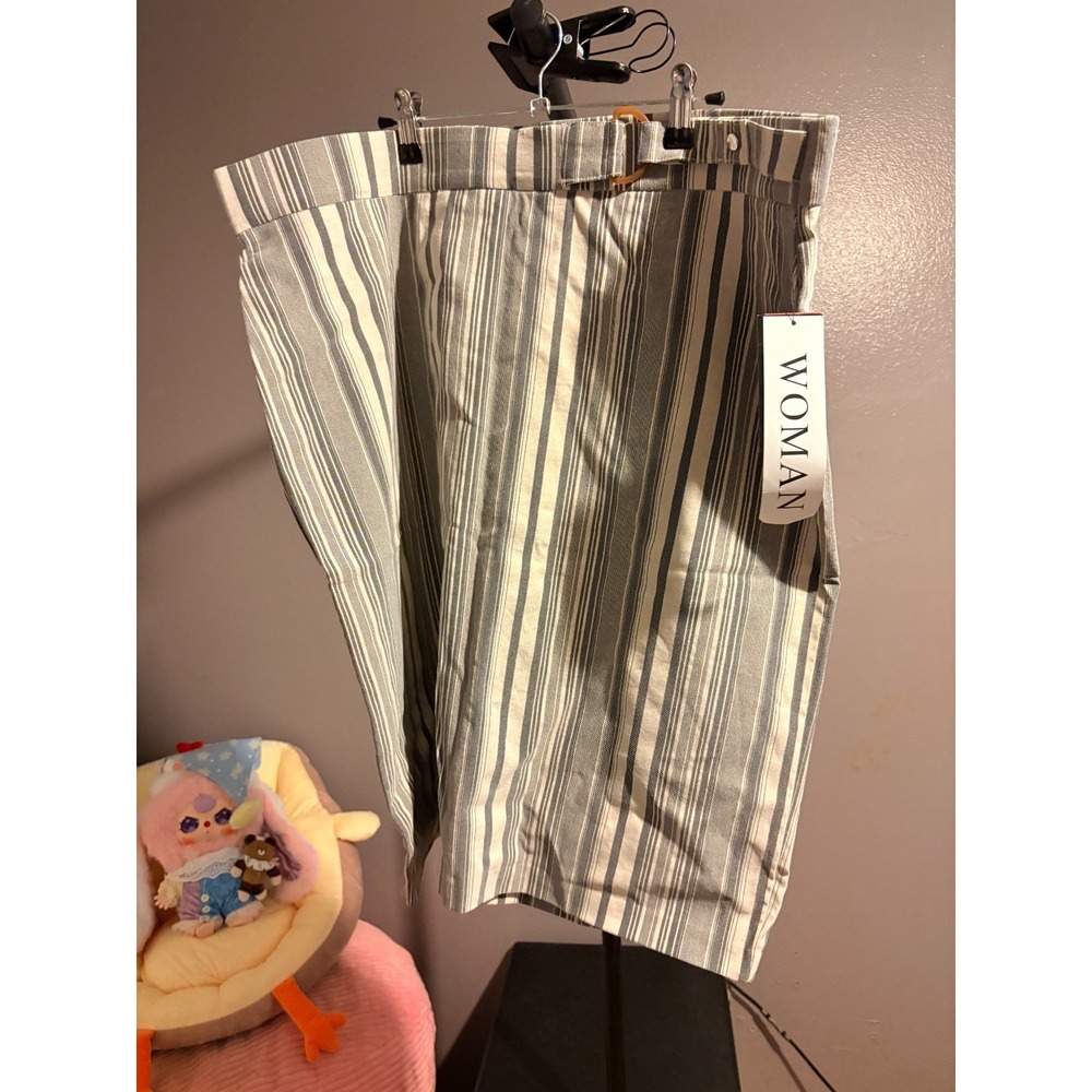 NWT Love Scarlett Women's 2x Plus Pencil Skirt Faux Belt Stretchy Office Wear